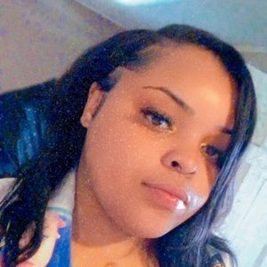 Meet your Posher, Roshaundra